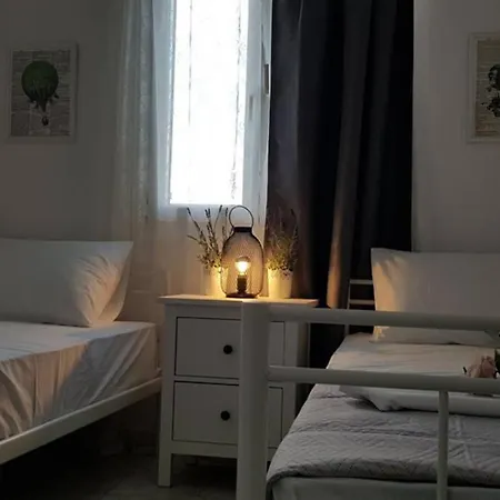 Camara House, Holiday home