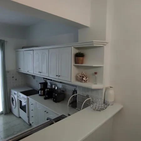 Camara House, Holiday home