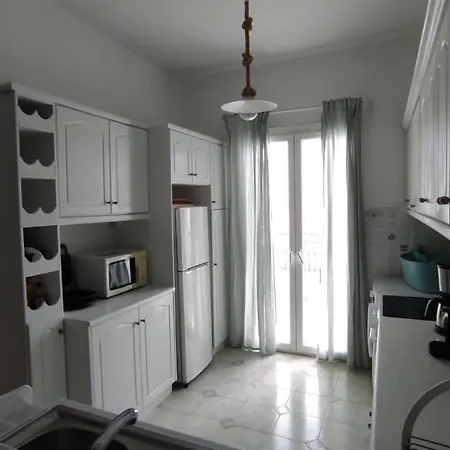 Camara House, Holiday home Andiparos